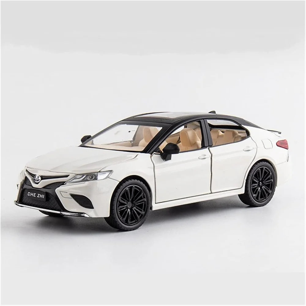 TOYOTA CAMRRY 1:24 DIECAST METAL TOY CAR (MULTICOLOUR :- BLACK, WHITE, RED)