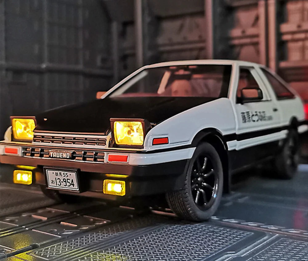 TOYOTA AE-86 1:32 DIECAST METAL TOY CAR