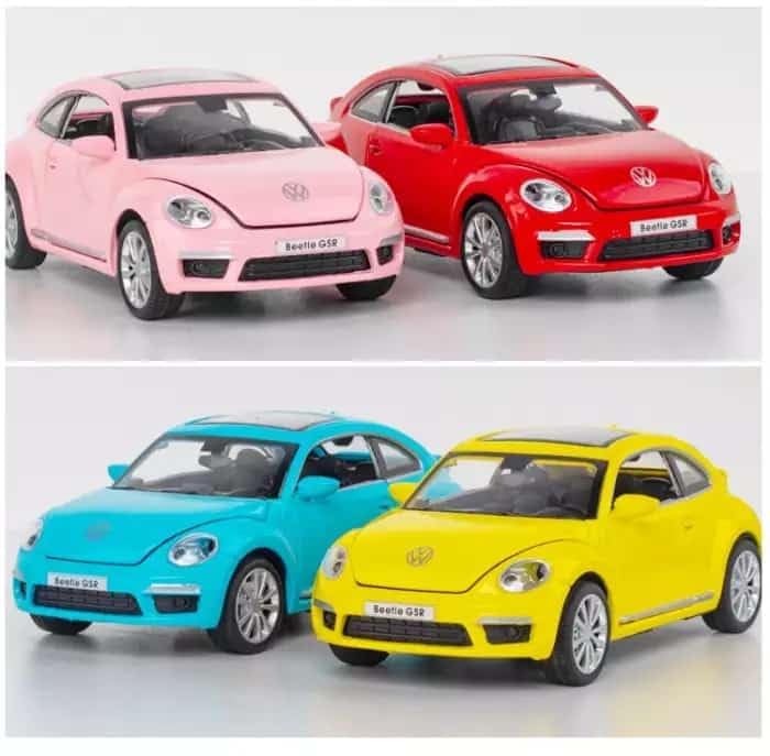 Volkswagen Beetle 1:32 Diecast Metal Toy car for Kids with Openable Doors & Light, Music Toy Vehicle for Kids【 MULTICOLOR 】