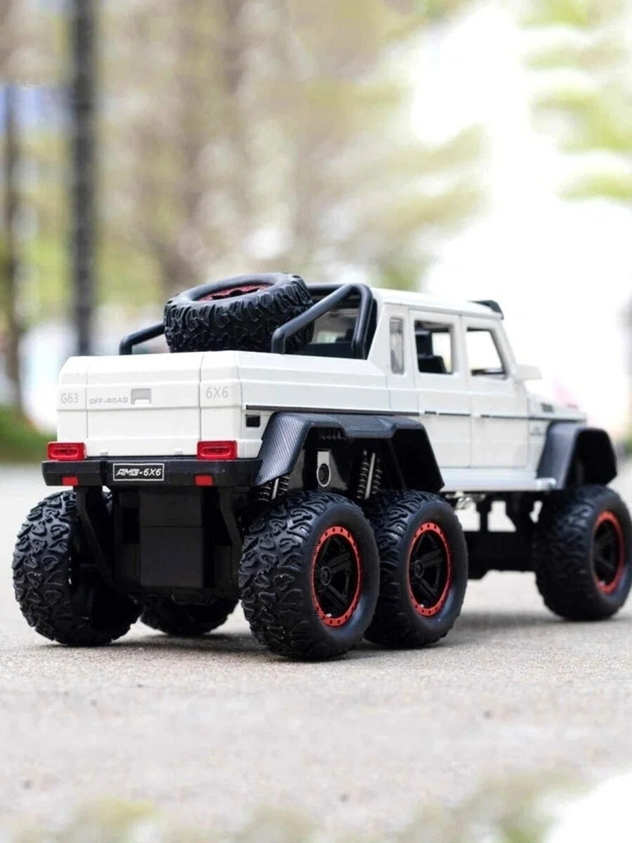 Mercedes Benz G63 6x6 1:22 Diecast Metal Toy Car (Muticolour :- Red, Black, White) [Size : 21Cm*9Cm*10Cm]